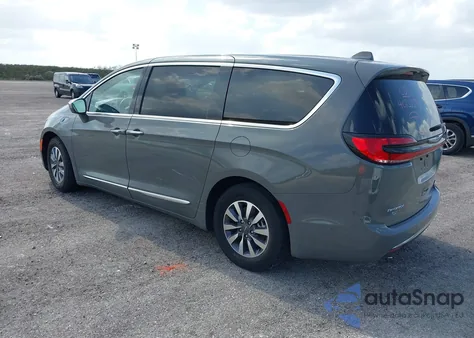 2022 Chrysler Pacifica Hybrid Limited from USA, damaged, VIN 2C4RC1S71NR144989